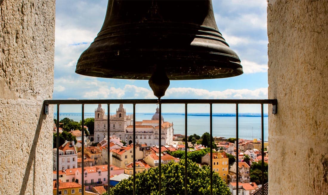 Torre da Igreja do Castelo de São Jorge