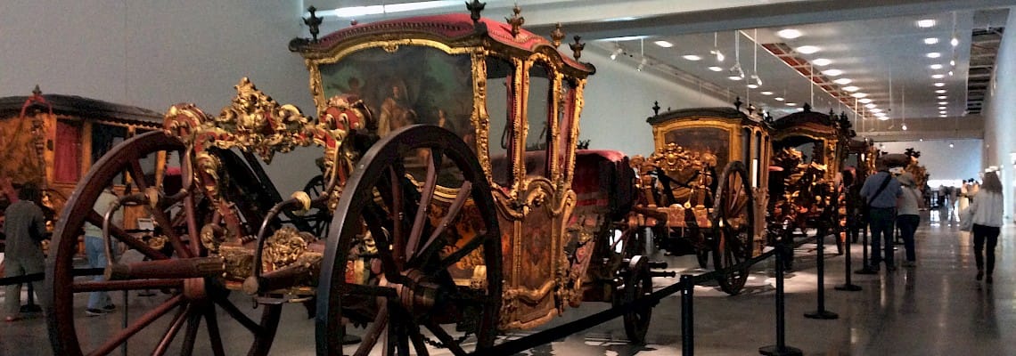 Visita guiada ao Museu Nacional dos Coches