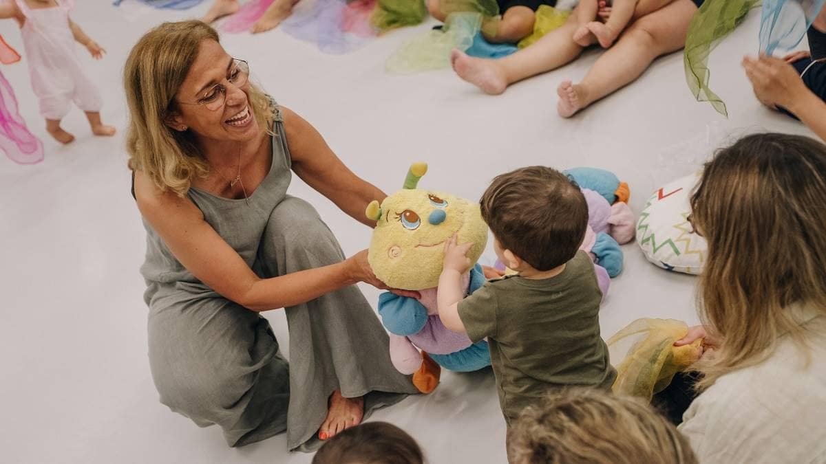 Ninho de Leitura – «Nota a Nota – MĂşsica em FamĂlia», com Laura Ferreira