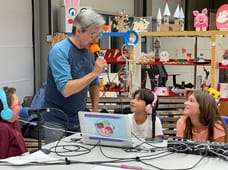 Noite do Pijama – Vamos fazer um programa de rádio!