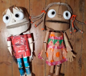 Oficina «Vamos construir Muppets de Cartão!»