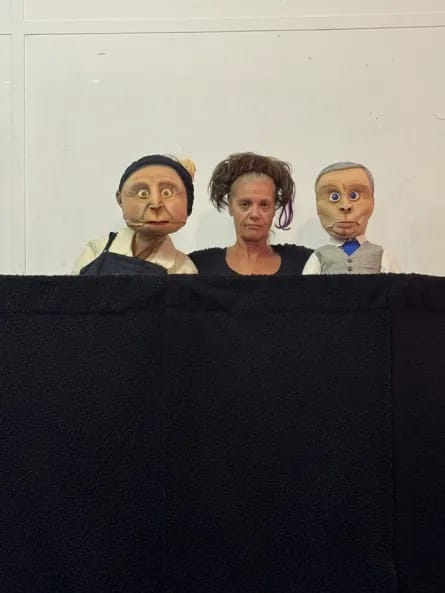 Spectacle tout public en plein air «Alice vs Barbe Bleue»