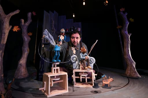 Rencontre coulisses avec Juan Perez Escala, marionnettiste