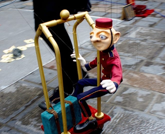 FIMFA LX25 – The Bellhop (Hilarilar Marionetas)