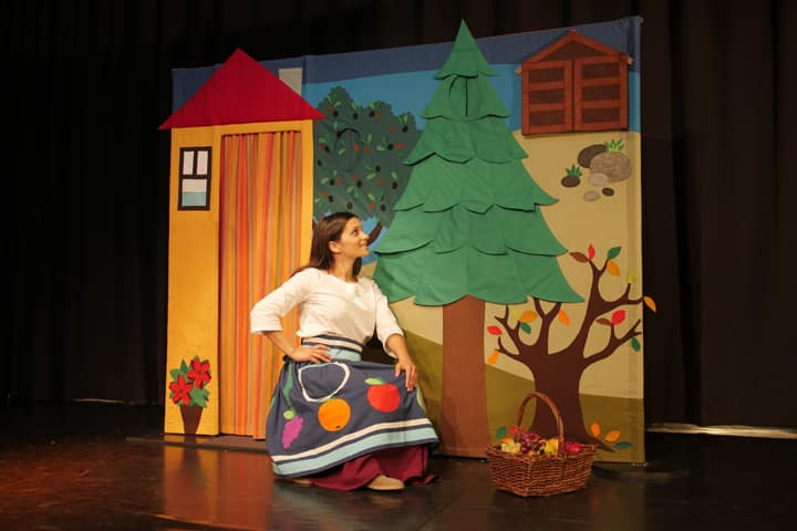 Pinheirinho de Natal – Espetáculo por Cativar