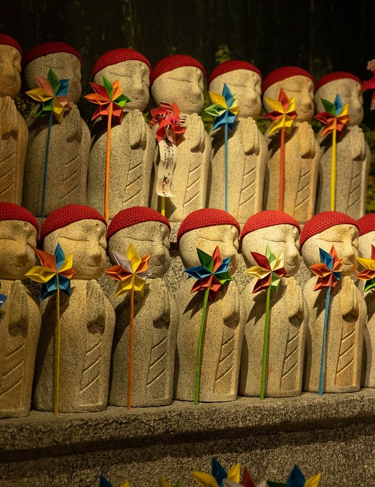 Jizo, o protector das crianças: HistĂłrias com... origami – Oficina para famĂlias
