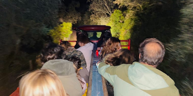 Contos de Halloween no Trator