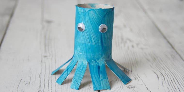 Workshop «Vamos construir um polvo com material reciclado»