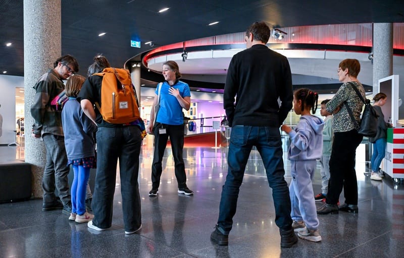 Visite famille en français «Mode & sport»