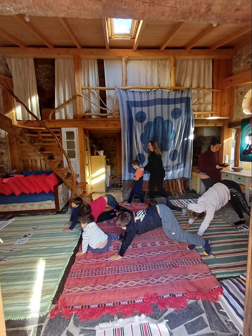 Yoga Fun – Crianças e Famílias