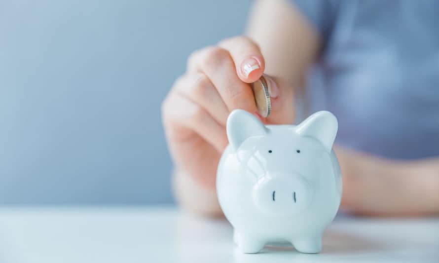 Aprende a poupar com a escrita criativa