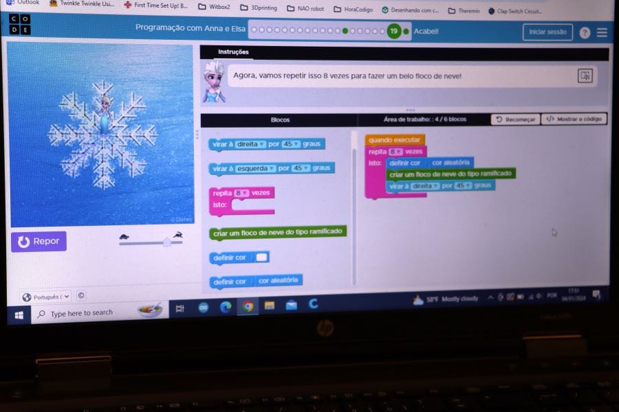 Desenhos no gelo com a Elsa