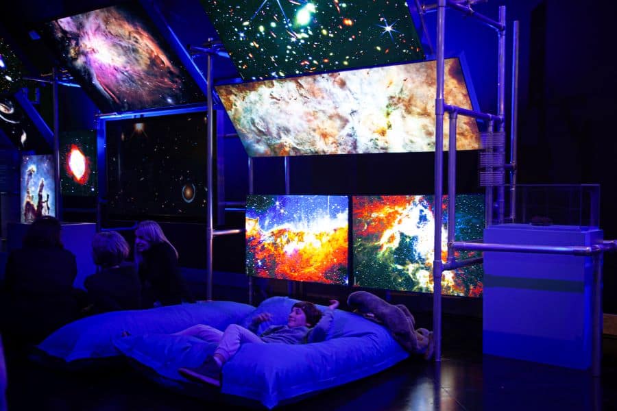 De que tamanho é o Universo?